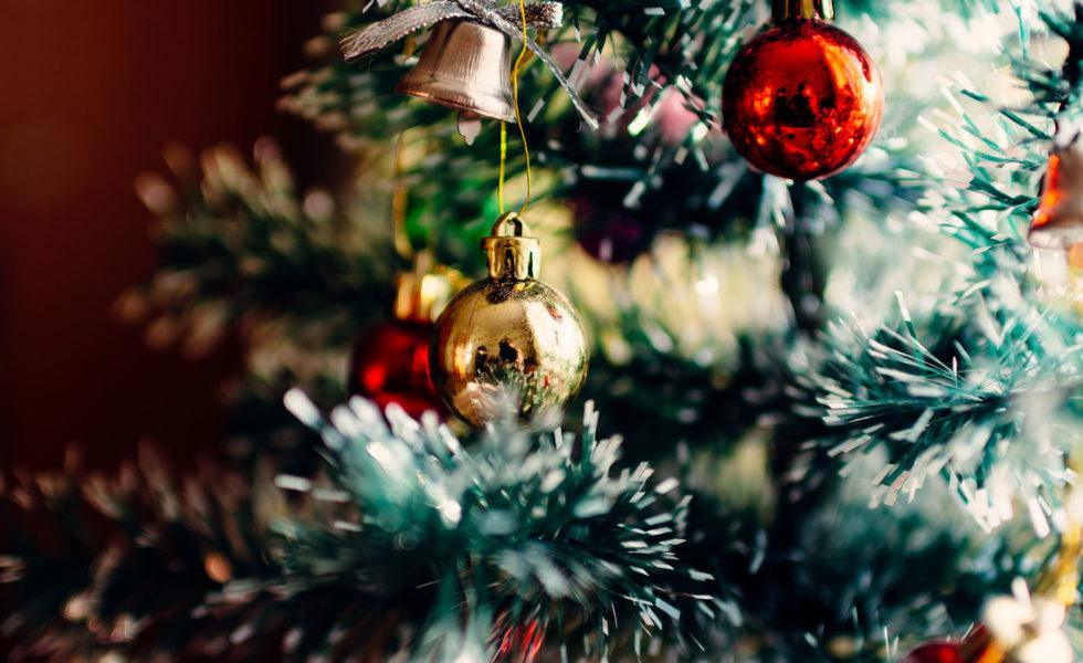 Lequel est plus écologique : un arbre de Noël artificiel ou un vrai
